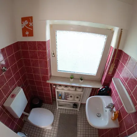 Privat bolig Ferienzimmer Im Zentrum Von Mit Grossem Balkon Steinhagen (North Rhine-Westphalia)